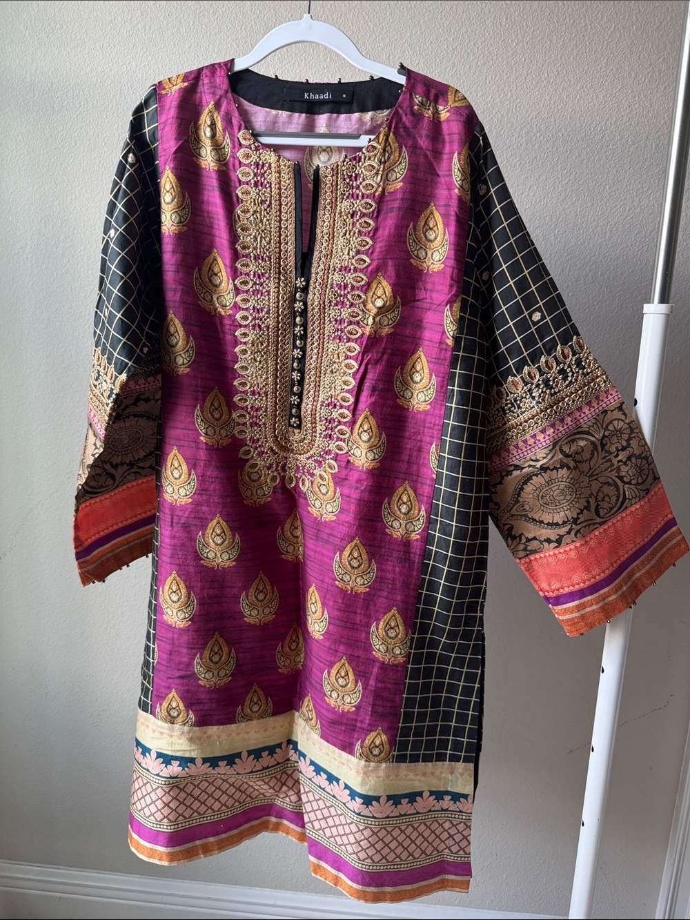 Pakistani /indian, Girls Purple & Black Embroidered Kurti top